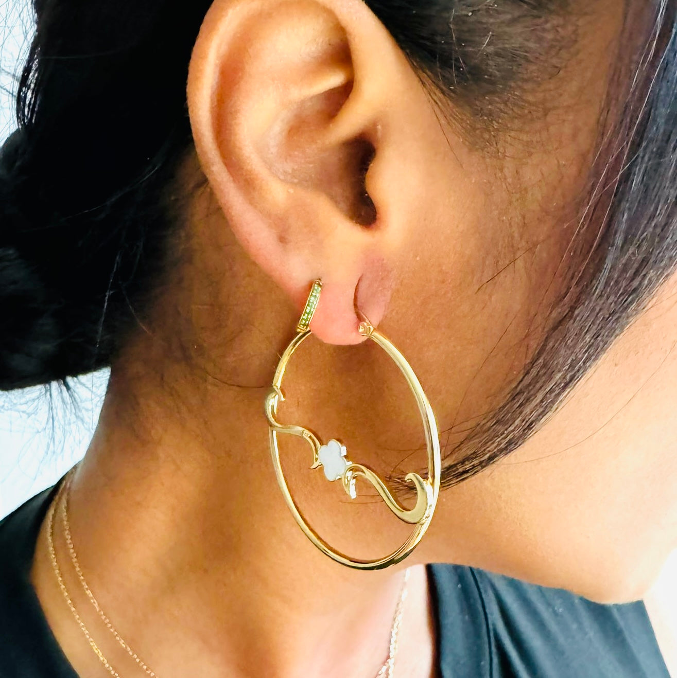 Hoop Clover Earrings