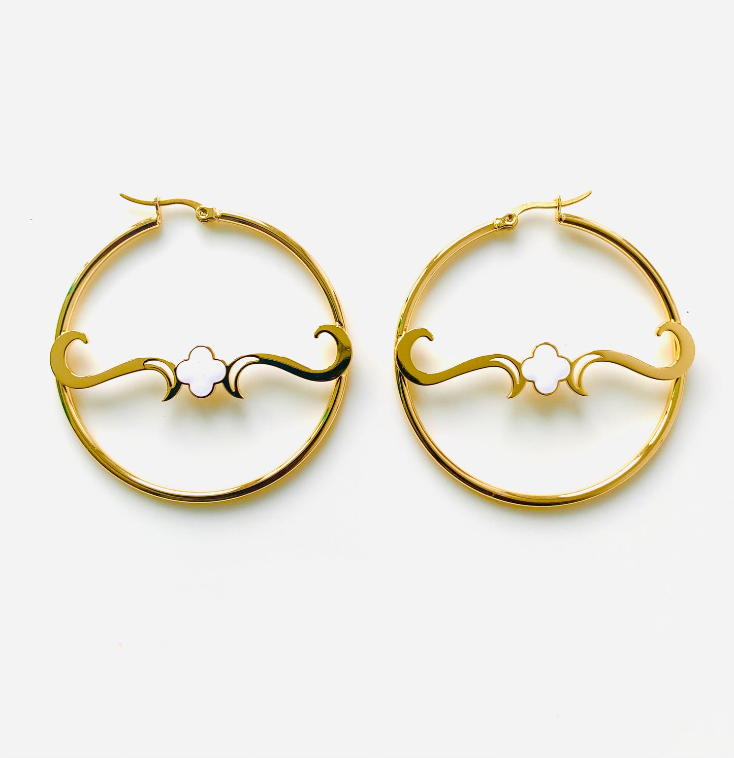 Hoop Clover Earrings