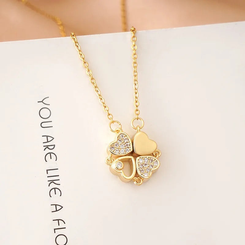 Collier d'amour coeur trèfle