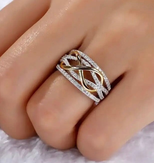 Exquisito infinito amor dos tono anillo