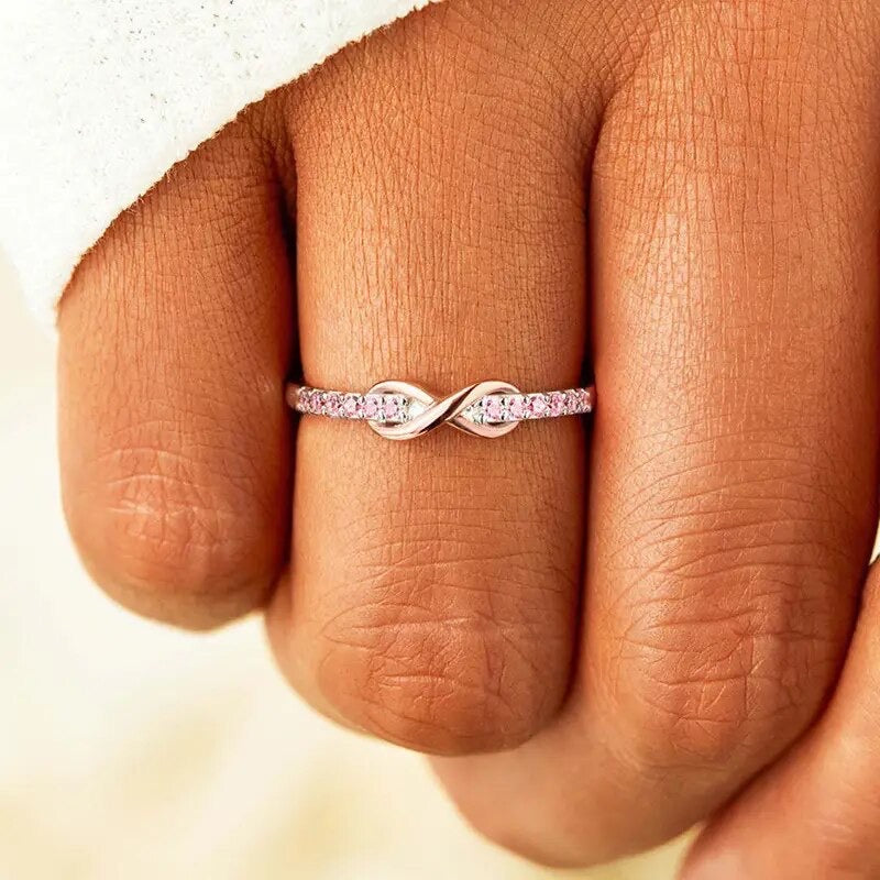 Anillo infinito de dos tonos de amor sin fin