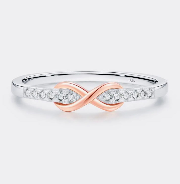 Eindeloze liefde Two Tone Infinity Ring