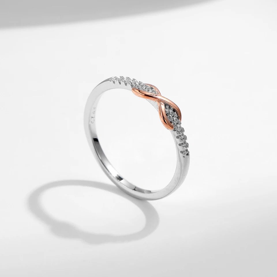 Endlose Liebe zwei Töne Infinity Ring