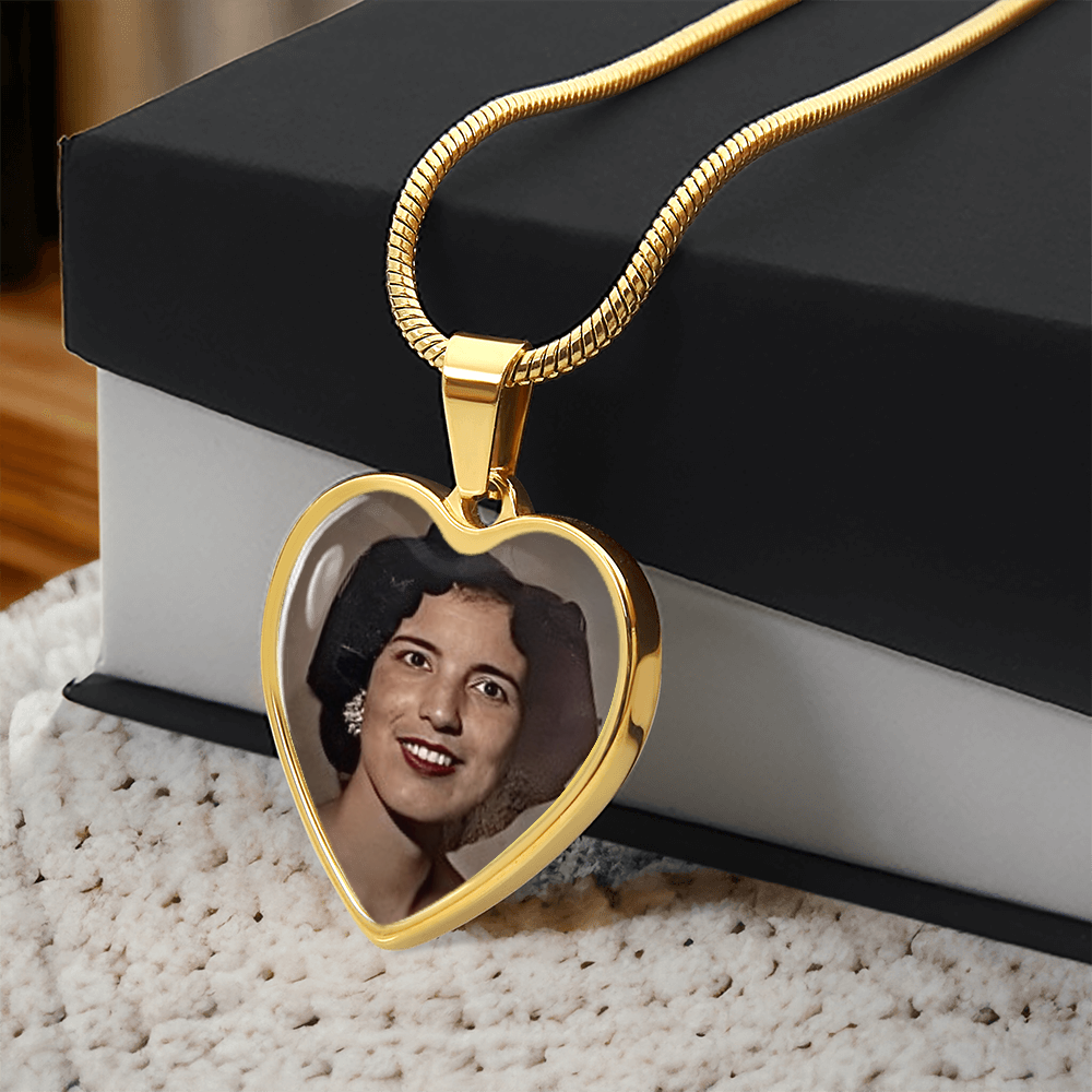 Personalized photo necklace & Multimedia Animated Photo