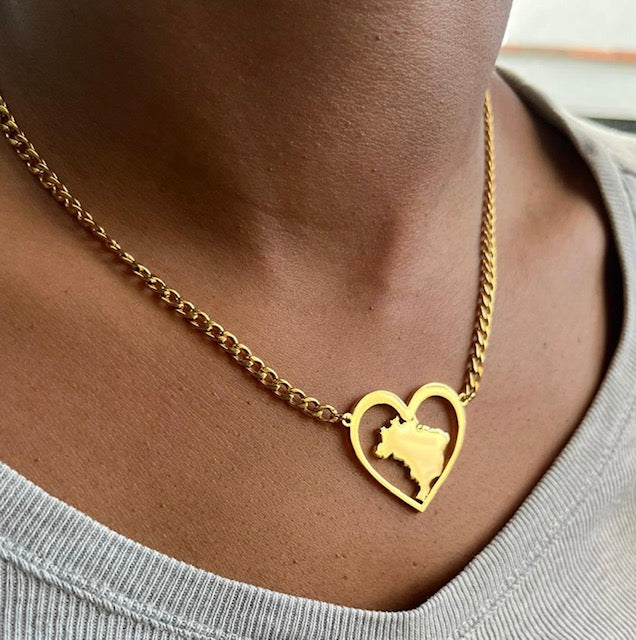 Collar exclusivo de Brasil de corazón.