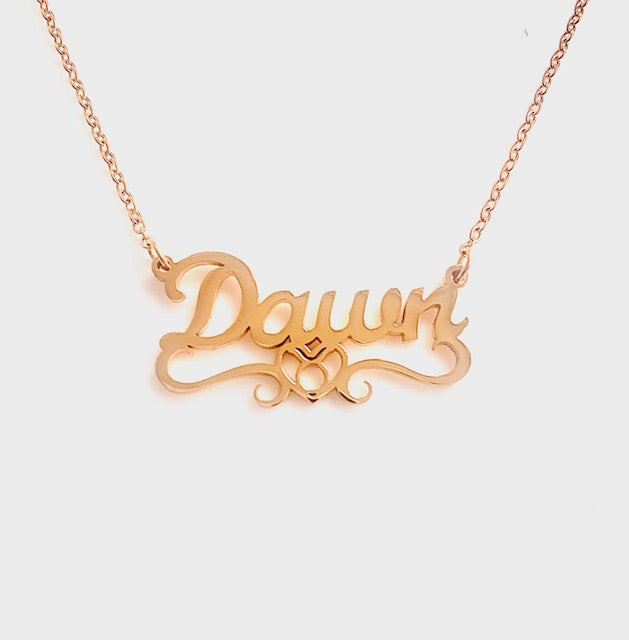 Tauro exclusivo♉Collar con nombre de corazón.